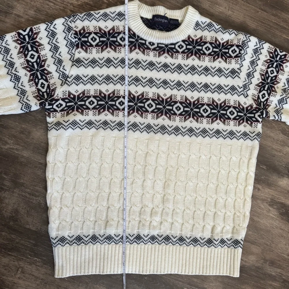 Vintage Ivory and Navy Patterned Crewneck Sweater